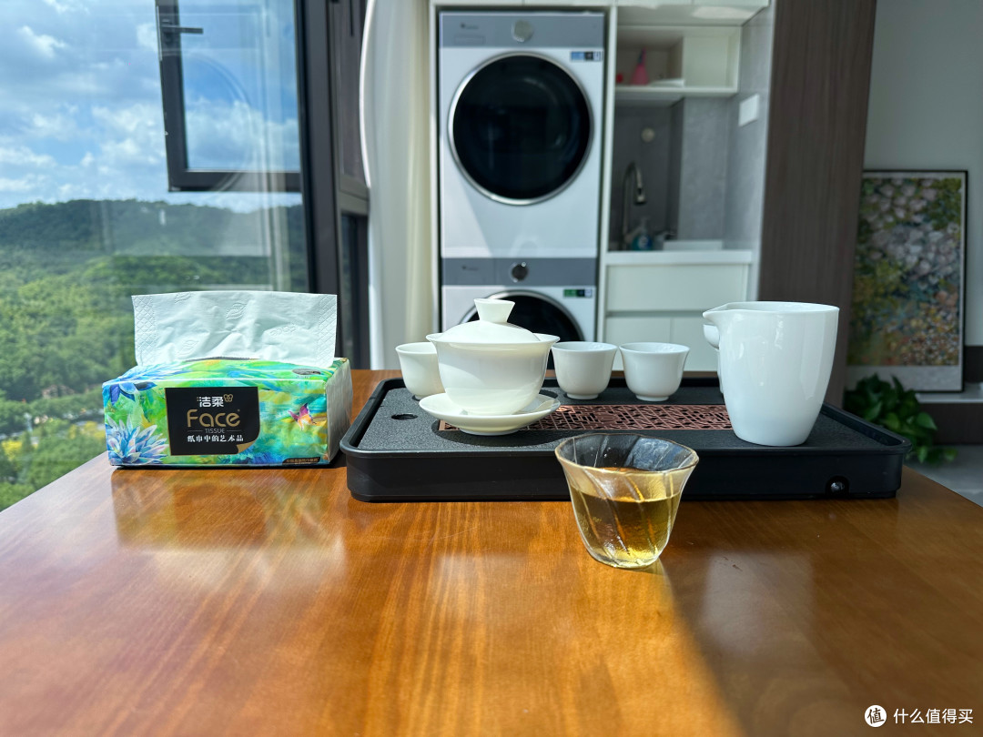 始于颜值,忠于实力!洁柔油画抽纸:四层加厚,湿水强韧,柔软安心