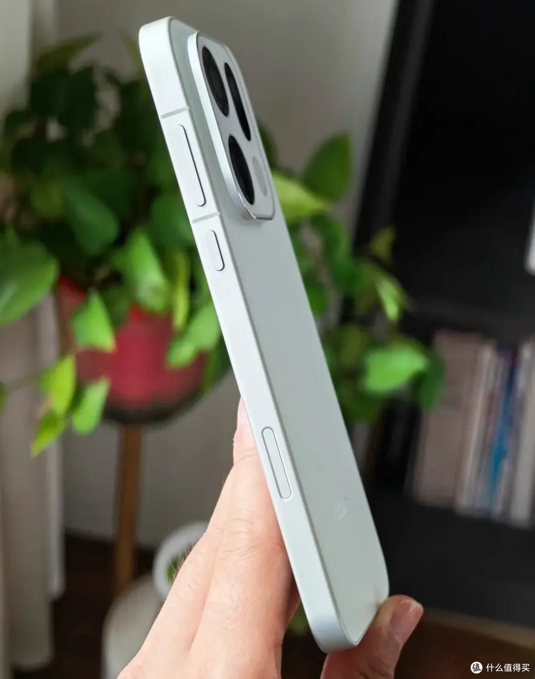 OPPO Find X10标准版曝光:天玑9600、2亿像素、8000mAh电池