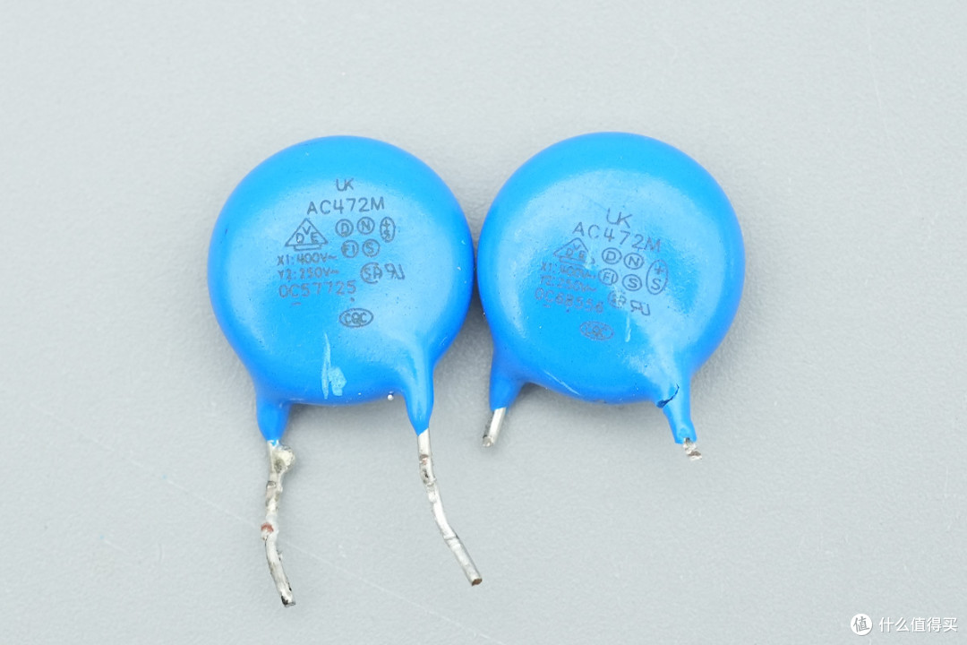 PFC+半桥LLC拓扑设计,台达1600W碳化硅服务器电源拆解