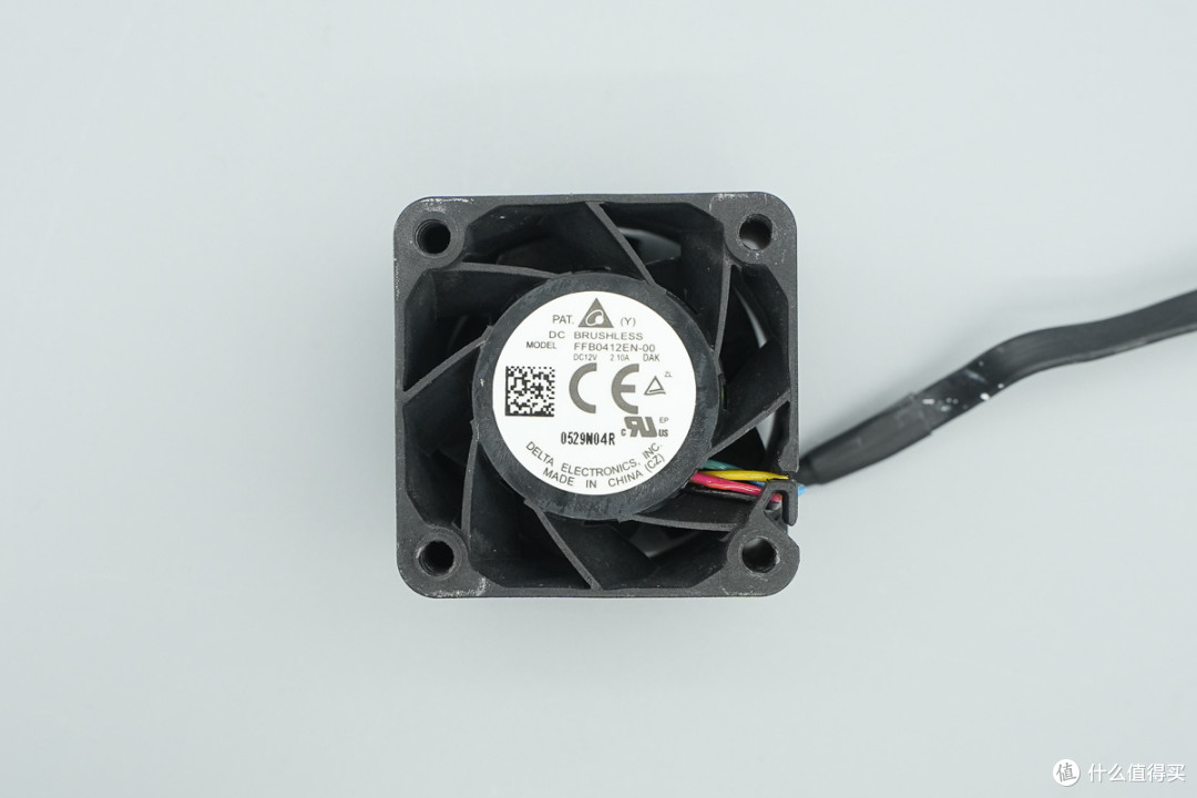 PFC+半桥LLC拓扑设计,台达1600W碳化硅服务器电源拆解