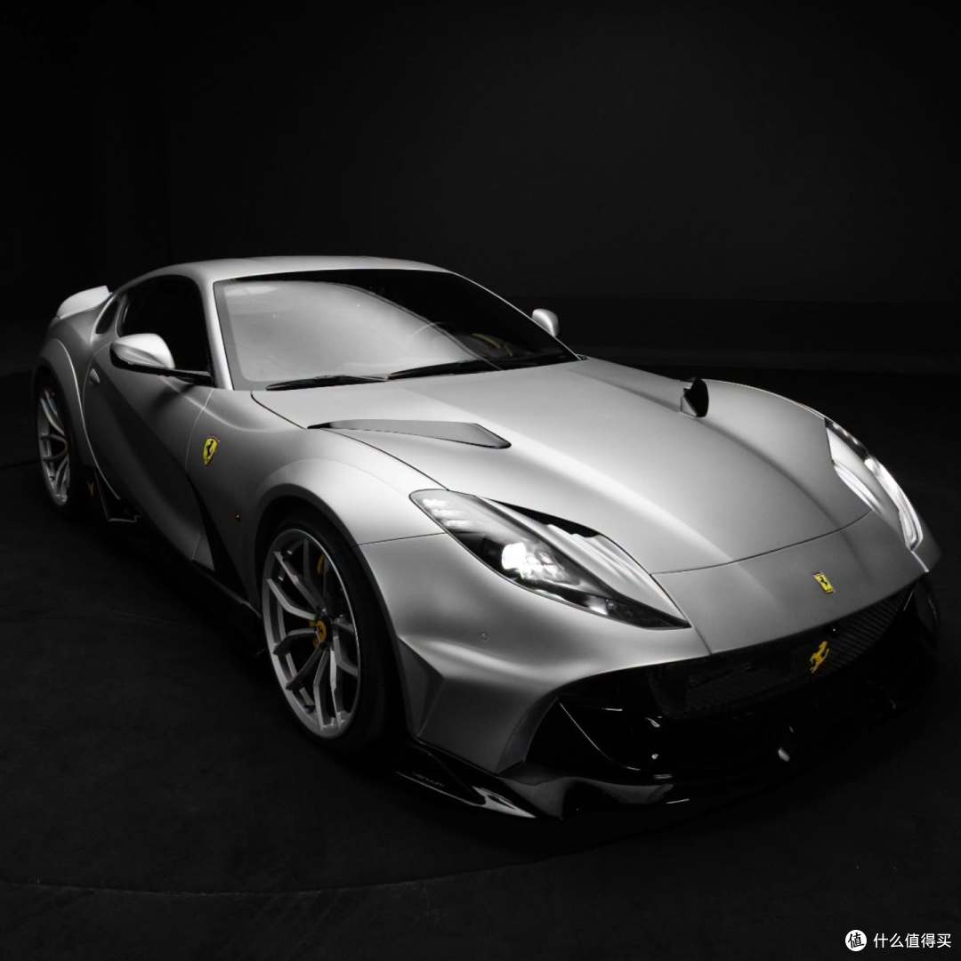 预计起售价570万,全球限量35台,Venuum发布新车812 Titan X