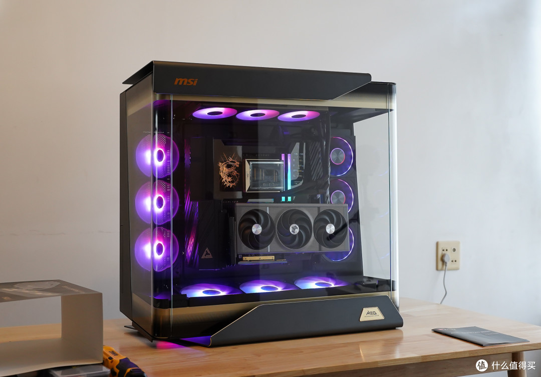 4000元的旗舰机箱啥特色?微星MEG MAESTRO 900R超神机箱装机分享
