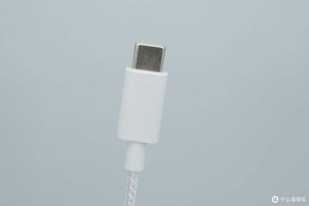 专为iPhone打造的随贴随充体验!倍思15W磁吸无线充拆解