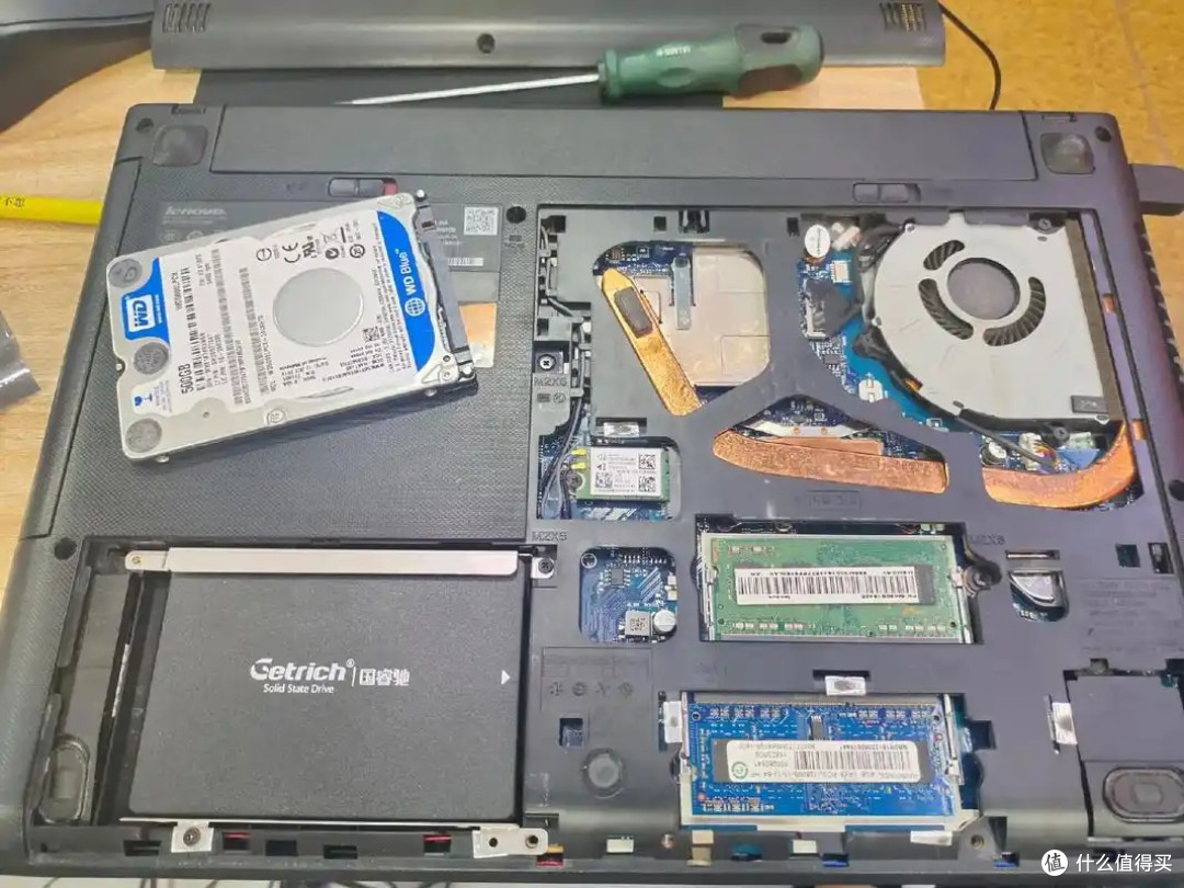 老电脑加内存换SSD，500元让它再战三年