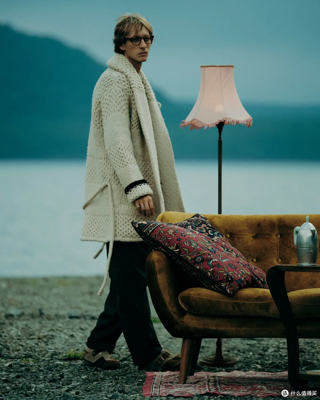 庆祝 50 周年，BEAMS x BIRKENSTOCK 特别联名鞋款