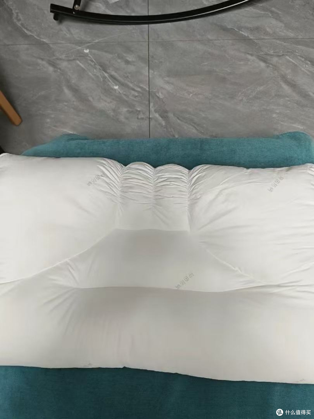 椰棕乳胶双面设计,一张床垫满足两种睡感