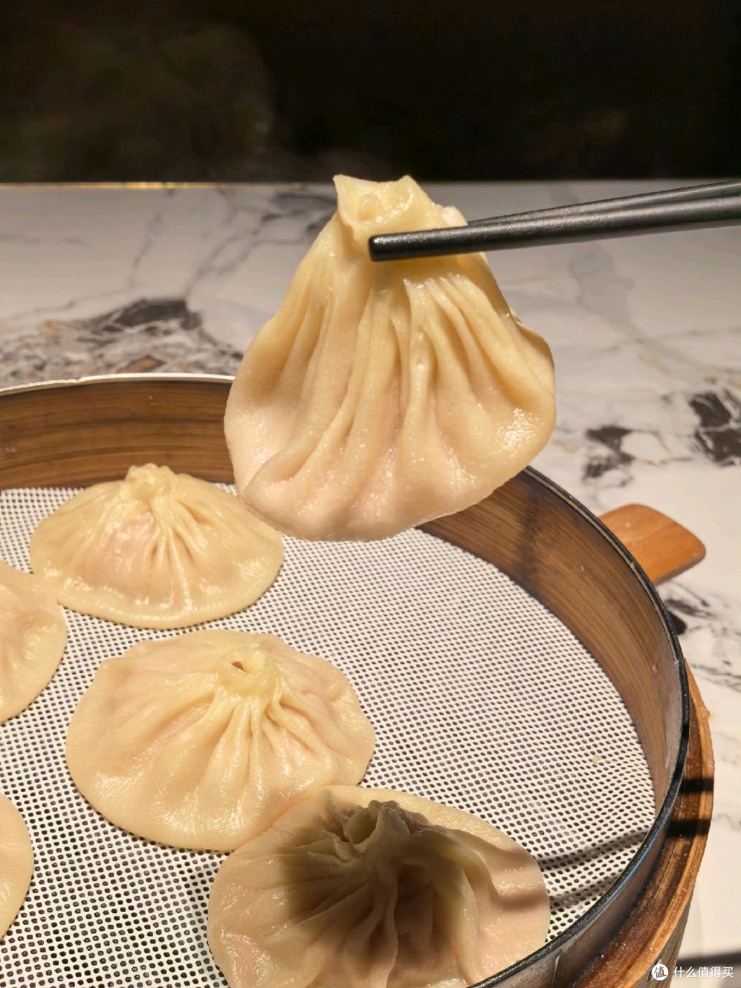 汴京觅食记:开封必吃榜食肆·宋都禾源灌汤包&汴梁张记桶子鸡