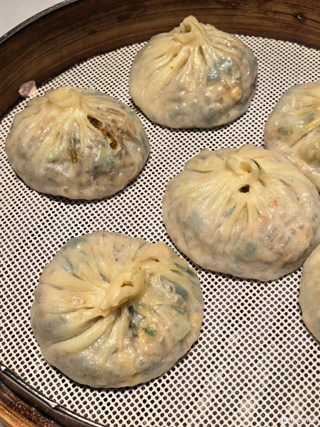 汴京觅食记:开封必吃榜食肆·宋都禾源灌汤包&汴梁张记桶子鸡