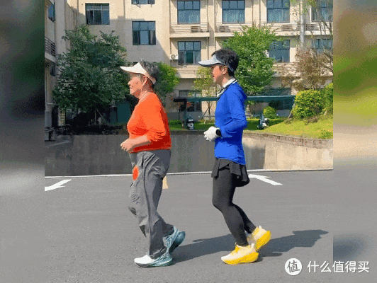 央妈推荐:不累还能"暴击"内脏脂肪——超慢跑,在家就能练!