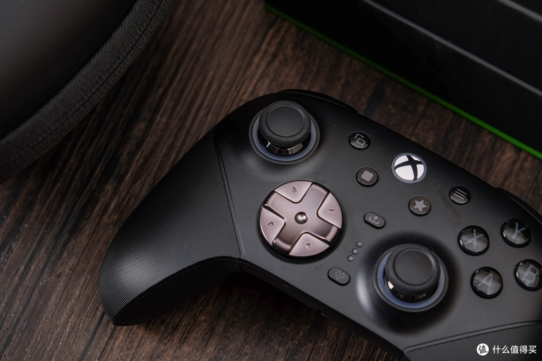 手感至上,一步到位——八位堂猎户座3E精英手柄套装 XBOX 版体验