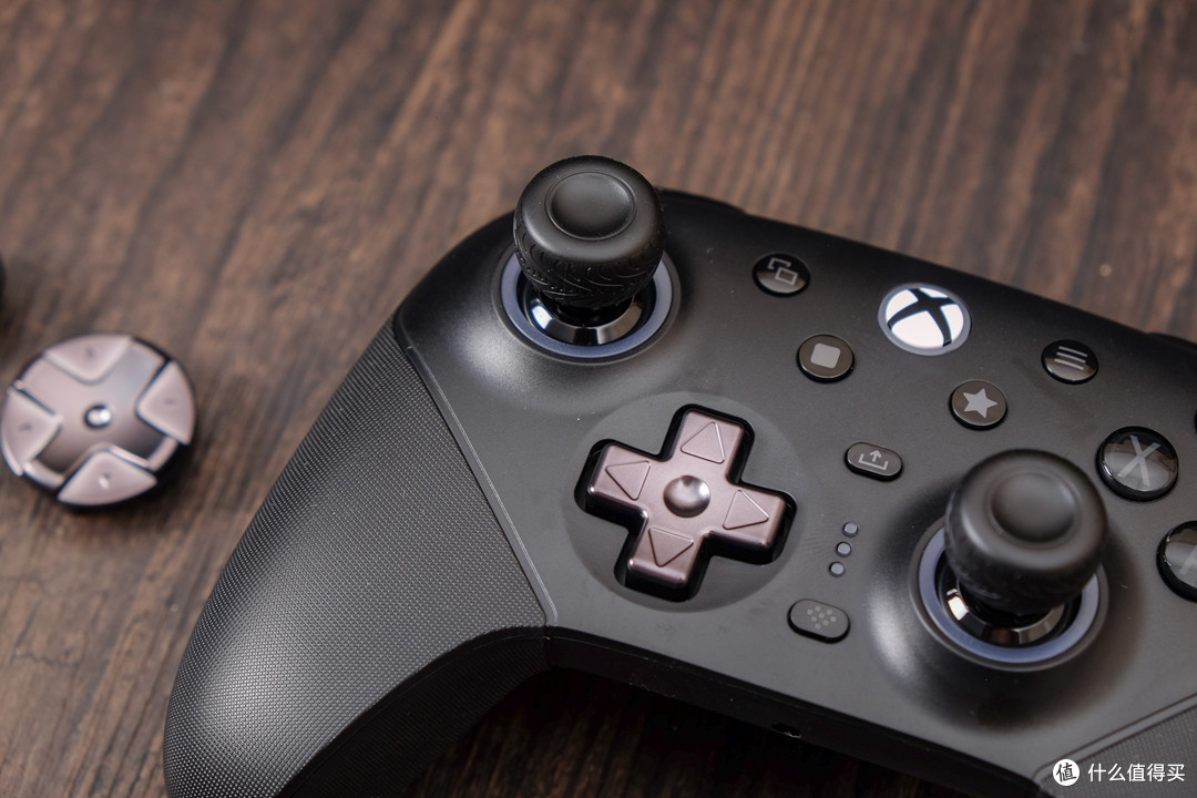 手感至上,一步到位——八位堂猎户座3E精英手柄套装 XBOX 版体验