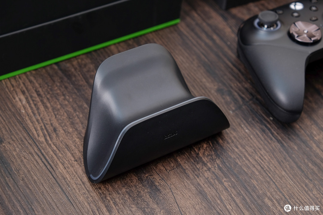 手感至上,一步到位——八位堂猎户座3E精英手柄套装 XBOX 版体验