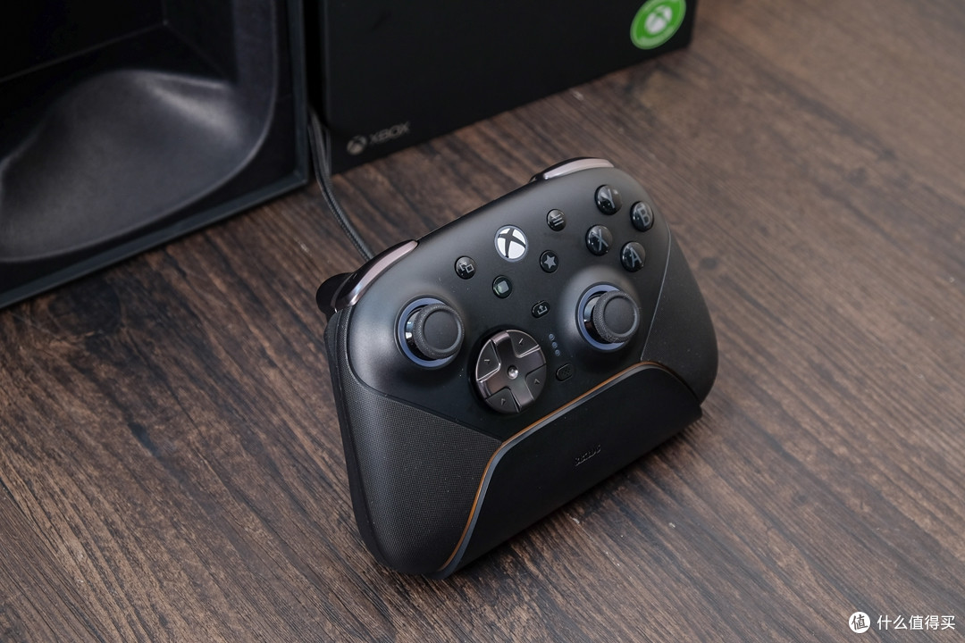 手感至上,一步到位——八位堂猎户座3E精英手柄套装 XBOX 版体验