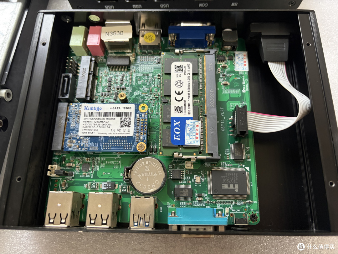 老电脑加内存换SSD,500元让它再战三年。