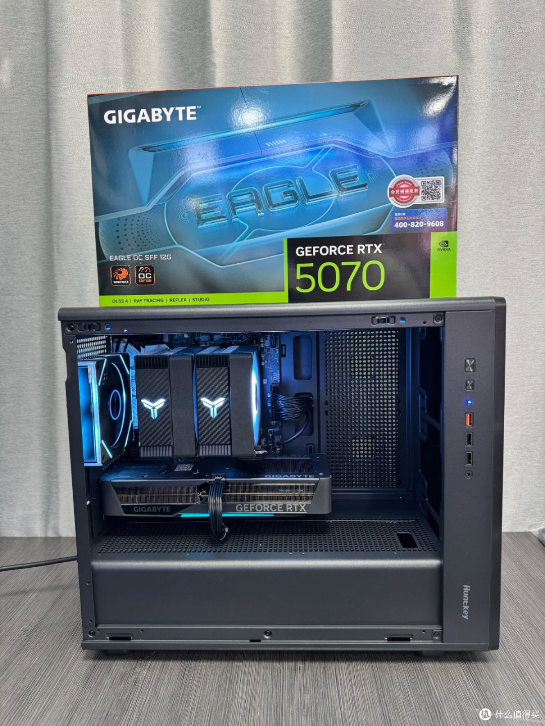 R7‑9700X+技嘉RTX5070猎鹰｜办公游戏双兼顾改造
