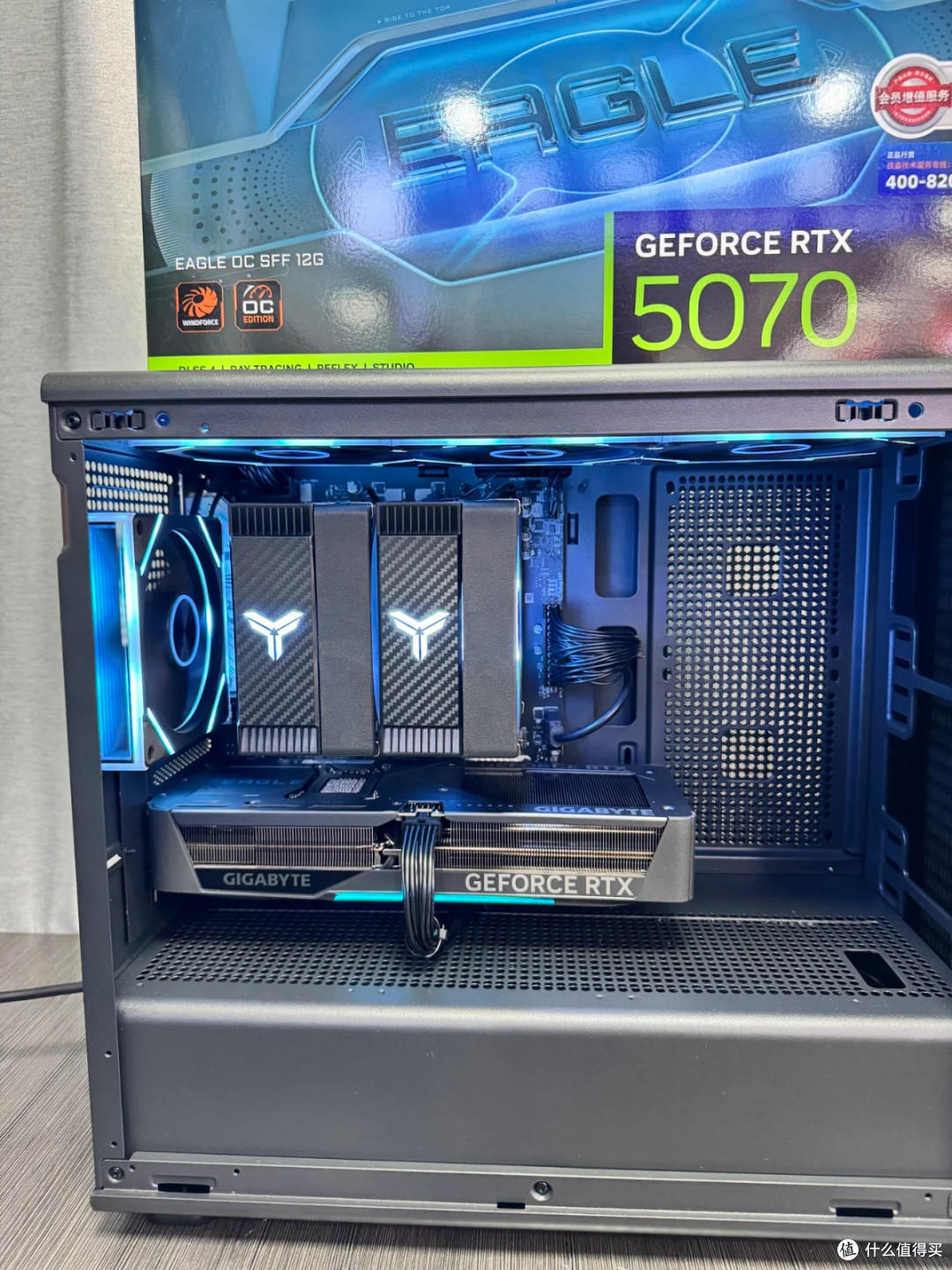 R7‑9700X+技嘉RTX5070猎鹰｜办公游戏双兼顾改造