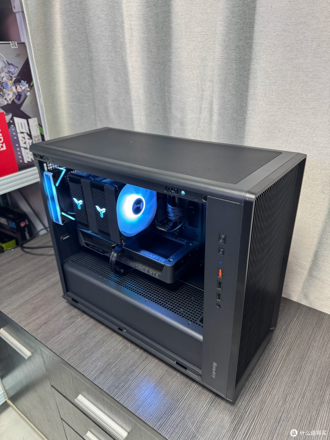 R7‑9700X+技嘉RTX5070猎鹰｜办公游戏双兼顾改造