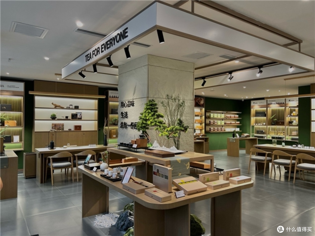让茶叶走出茶室,小罐茶“三泡茶”形态重构饮茶新场景