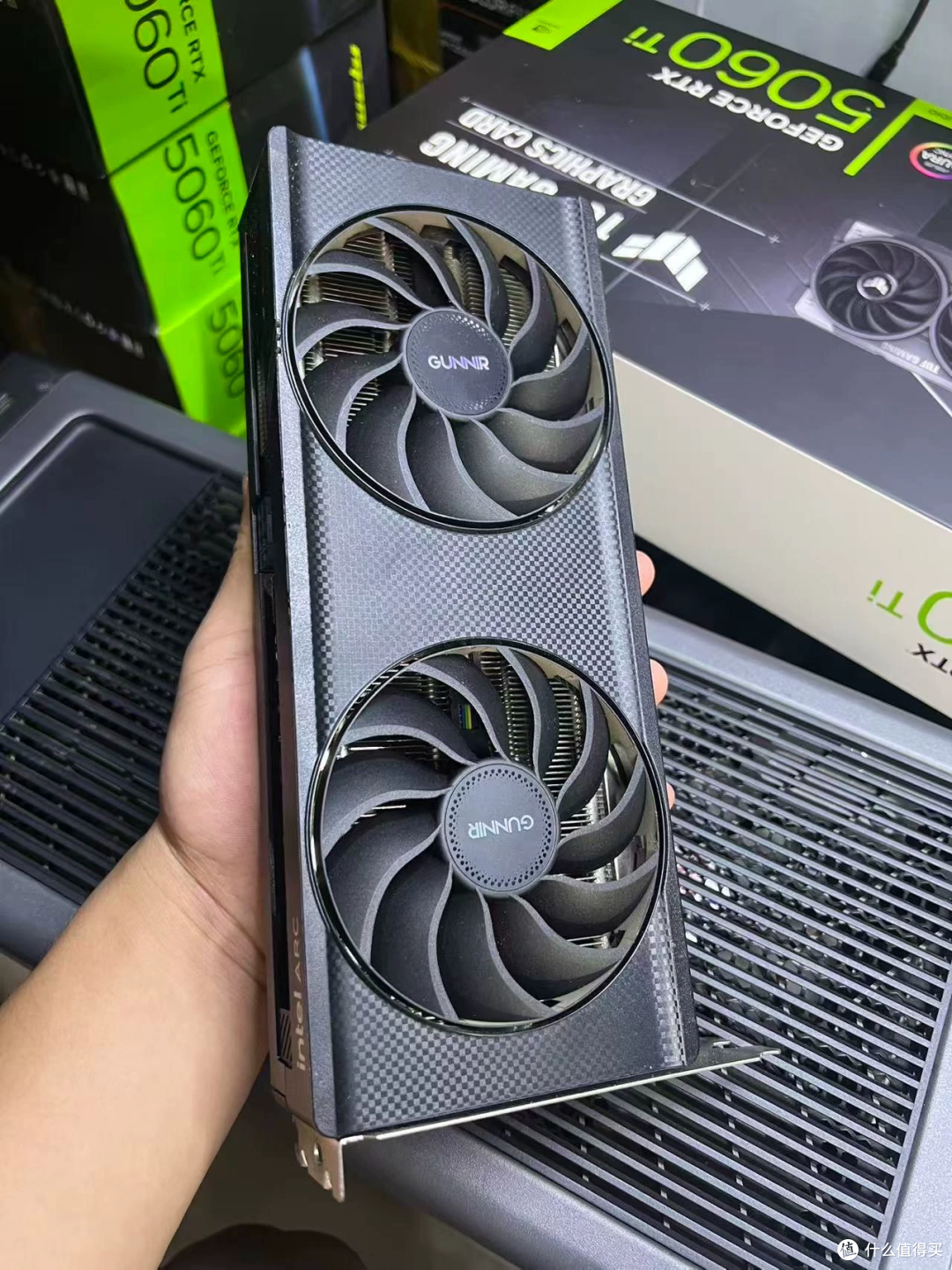 1800元蓝戟Arc B580 12G：甜品卡真香还是接盘？