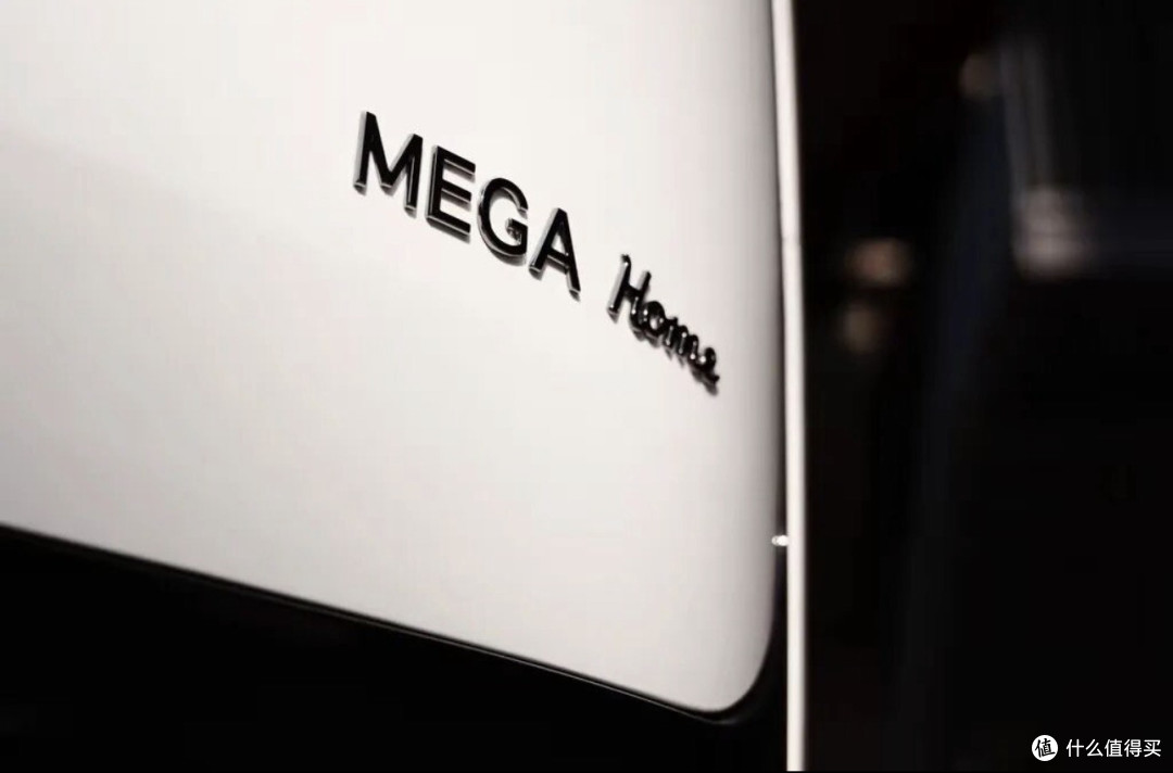 50万买台纯电MPV?新一代理想MEGA到底值不值得入手?