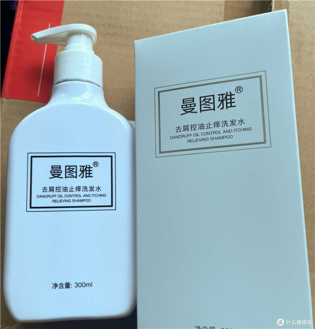 早晨洗头下午就油的黑衣通勤党，控油去屑止痒洗发水这样挑更省心