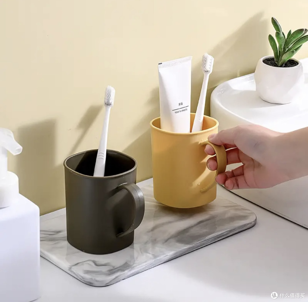 正畸敏感牙齿横向看4款舒敏牙膏，托槽清洁和口气清新都照顾