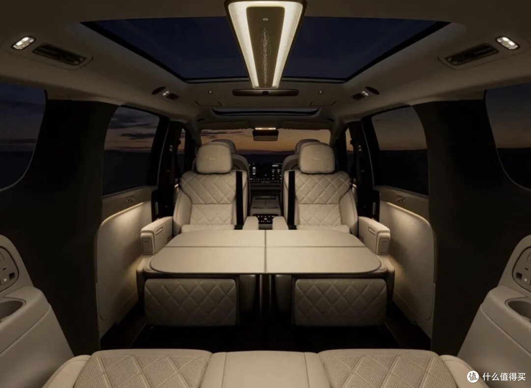 50万买台纯电MPV?新一代理想MEGA到底值不值得入手?