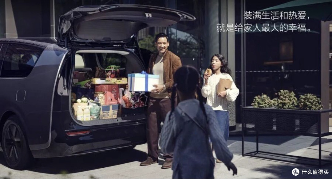 50万买台纯电MPV?新一代理想MEGA到底值不值得入手?