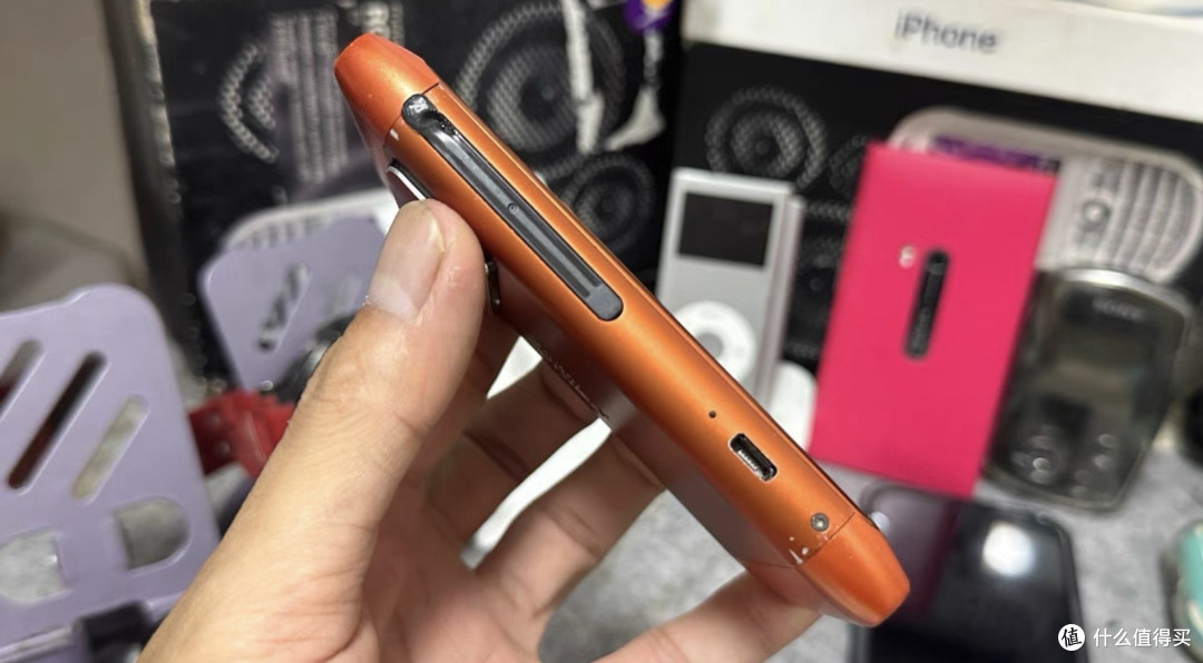 闲鱼惊现诺基亚N8,1200万像素塞班拍照机皇,二手89块却无人问津