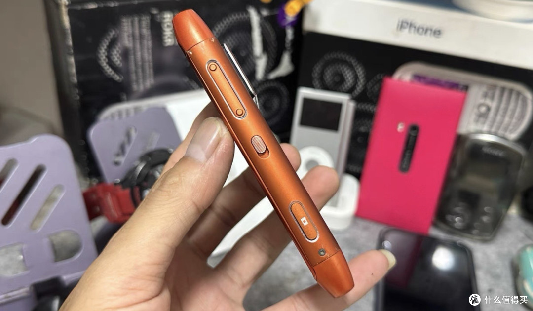 闲鱼惊现诺基亚N8,1200万像素塞班拍照机皇,二手89块却无人问津