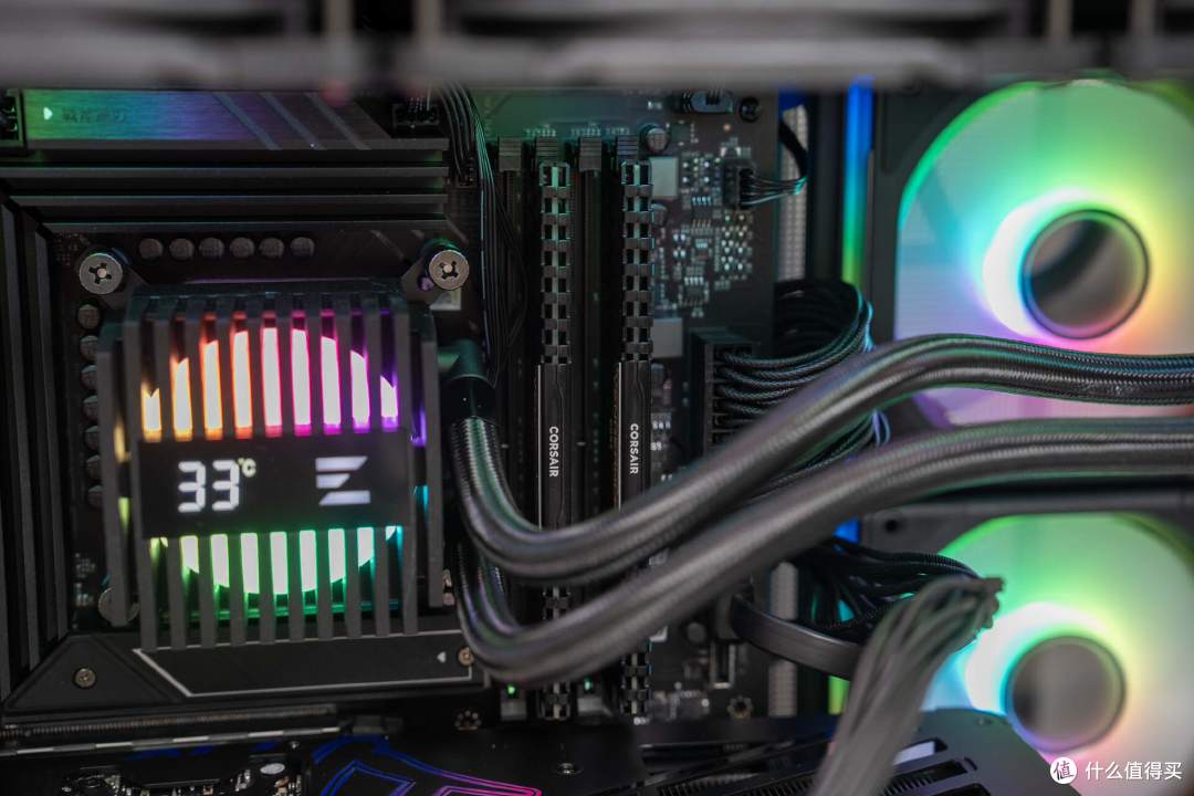 选D4直省2000!14600KF+七彩虹B760M超级黑刃+5070装机分享