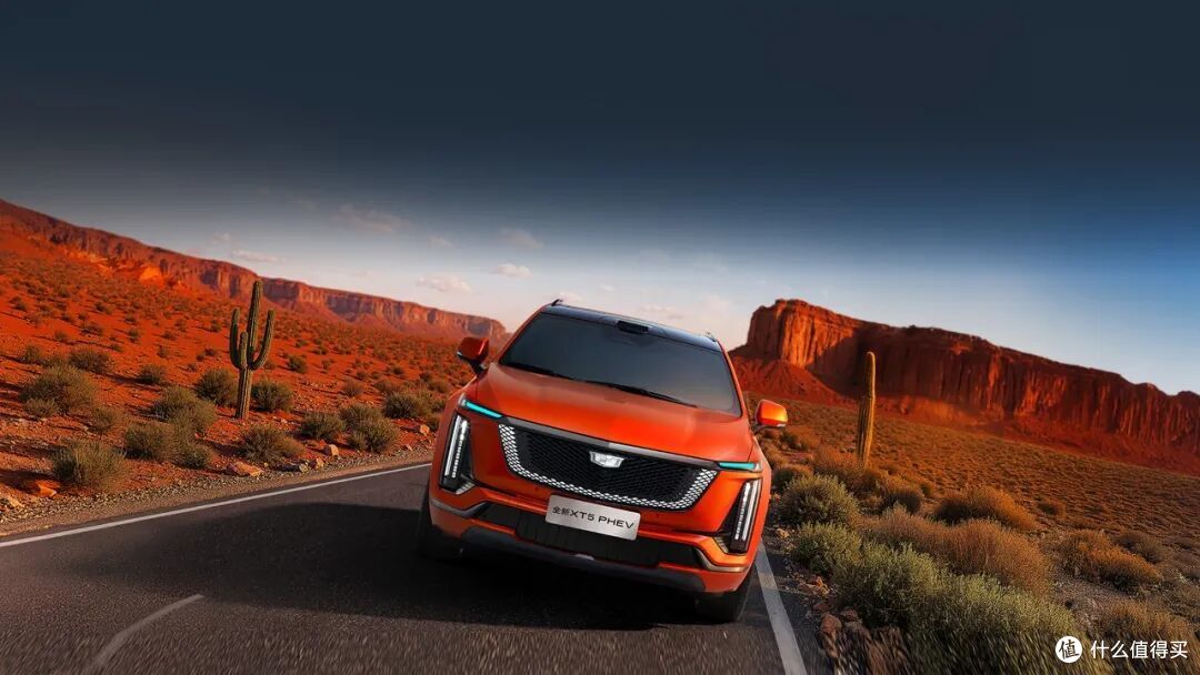 25.99万起!凯迪拉克XT5 PHEV上市,续航高达1360km,零百4.8秒