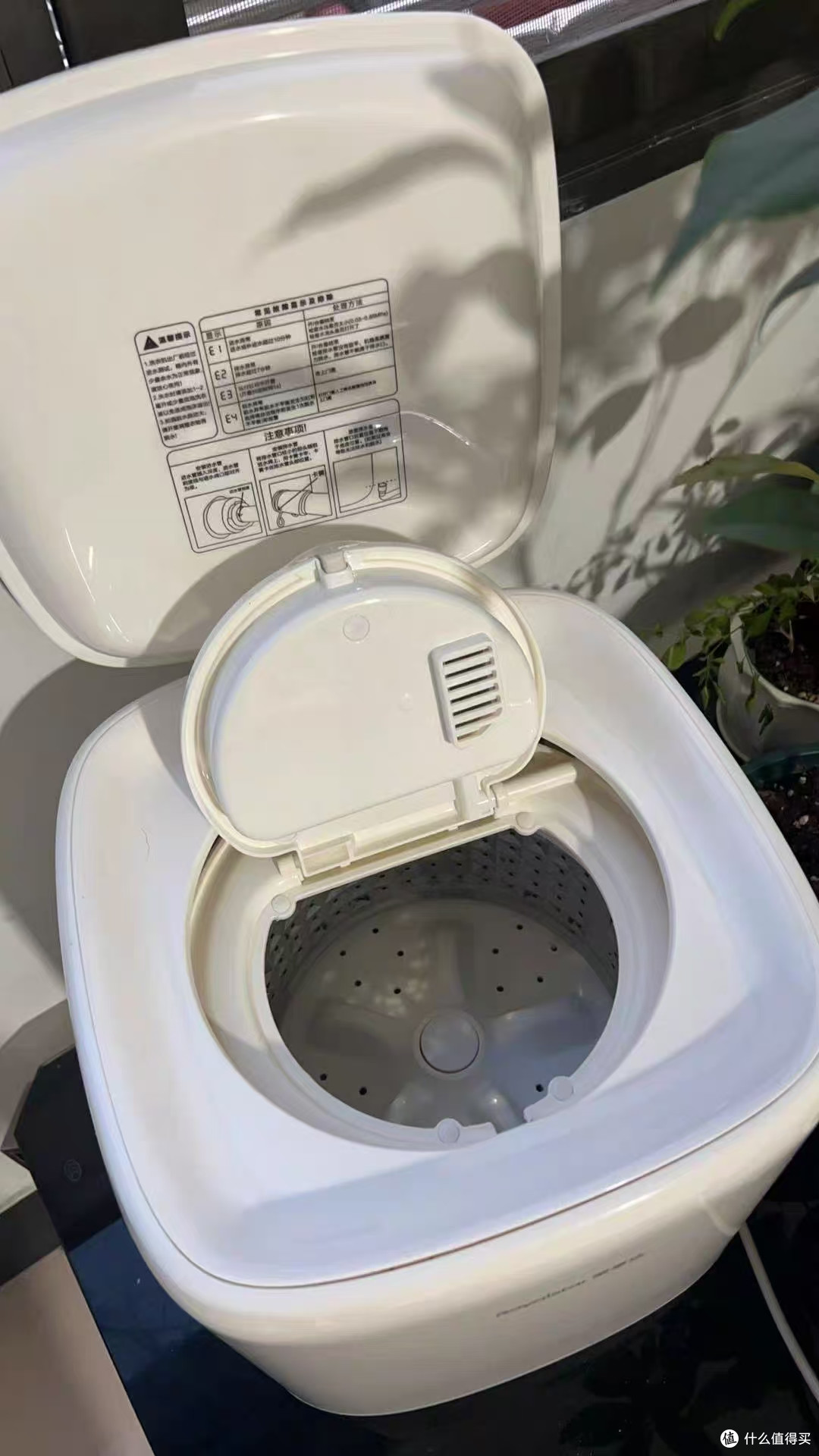提前躲避冬天冷水折磨!荣事达迷你全自动内衣洗衣机真实体验