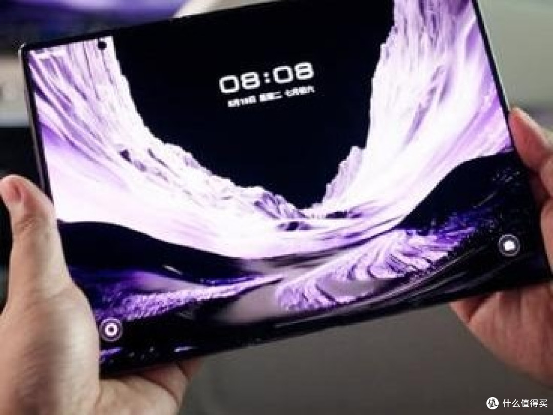 六年磨一剑！麒麟 9050 Pro 归来，逻辑折叠芯片搭载三折叠登场