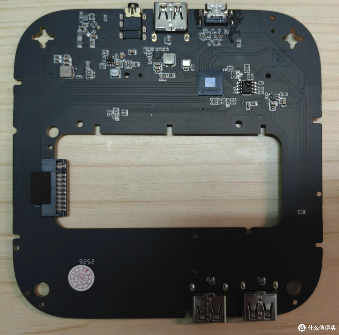 海备思 MC60PRO 主板正面