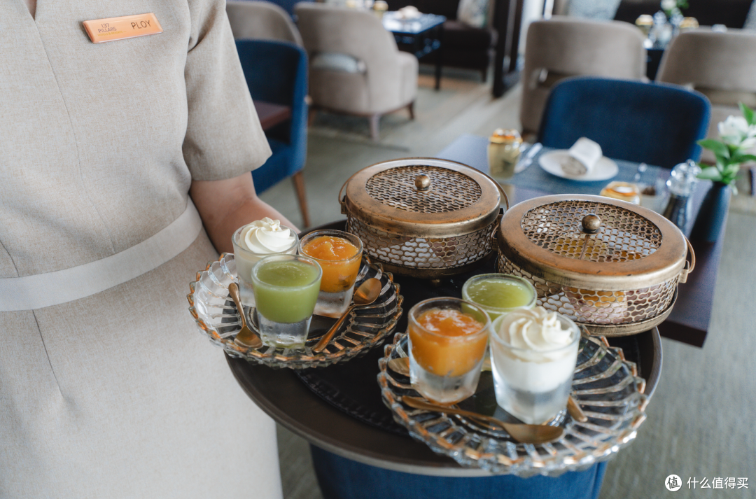 这家酒店,把泳池修在了天上