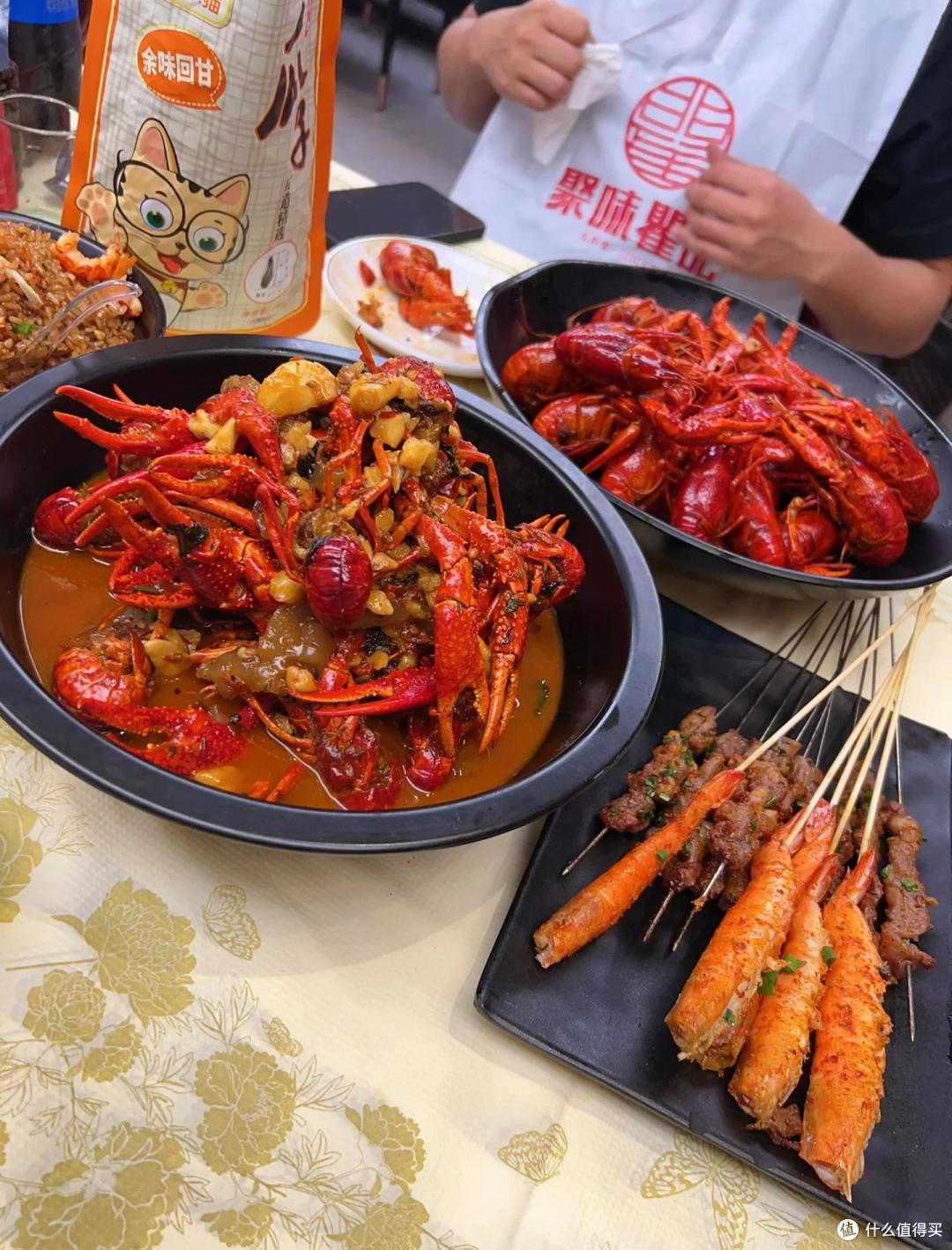 湖南、湖北是邻居，著名小吃都不少，你喜欢吃哪里的？