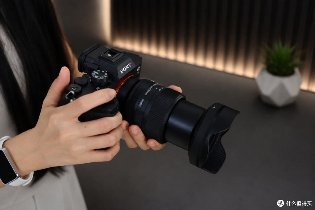 这才是真正的全能挂机镜 适马 20-60mm F2.8-4 DG测评