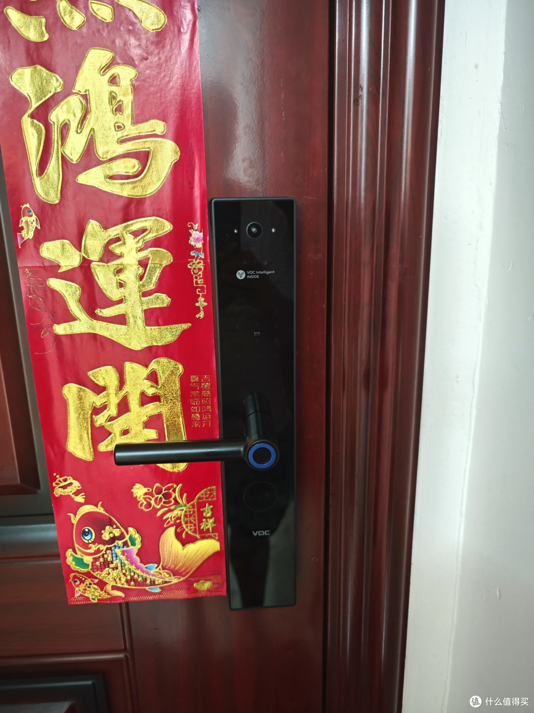 之所以入手VOCS1智能门锁,只因小米门锁耗电太厉害,锁门声超大