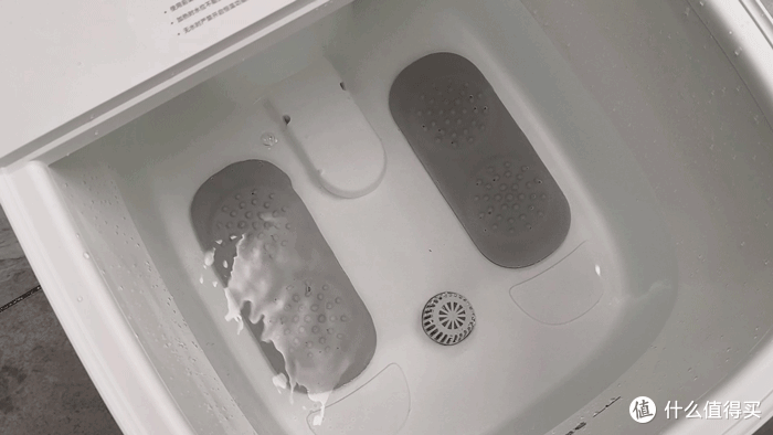 米家杀菌足浴器新品实测：让每个人都能享受到泡脚的快乐