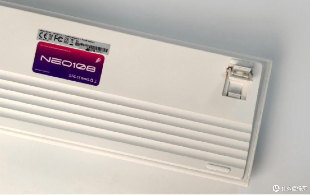 首席玩家NEO108 V2：堆料到位的108配列三模键盘，还有双8K回报率