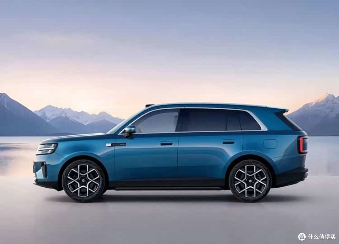 凯迪拉克XT5 PHEV:诚意有了,但离“掀桌子”还差了一点