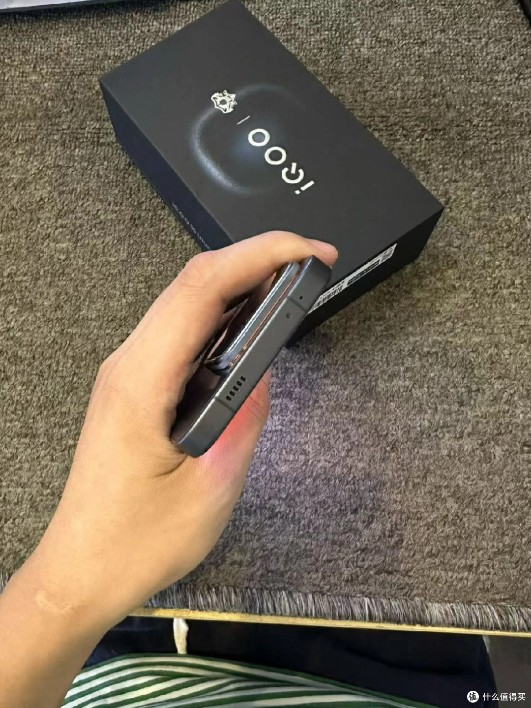 iQOO两周真实使用体验|学生通勤真的太适配