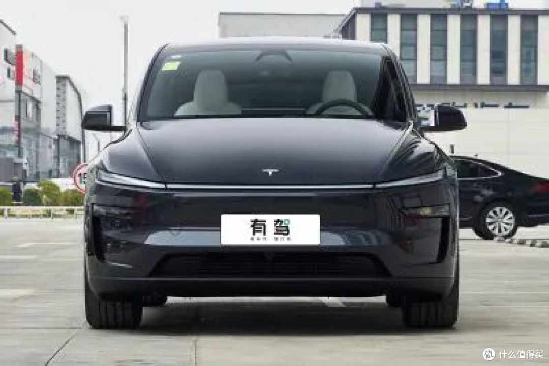 Model Y降1万vs小鹏G6/智己LS6:差价缩小后,国产电车还能打吗?