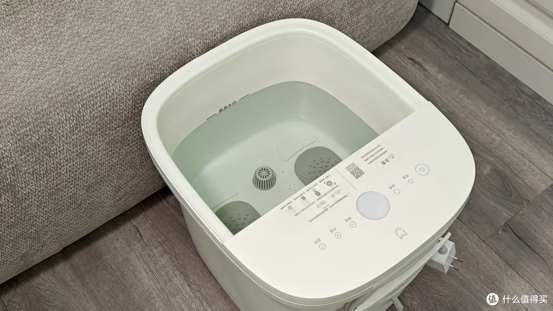 从妈妈的泡脚桶到我的泡脚桶：米家杀菌足浴器体验
！