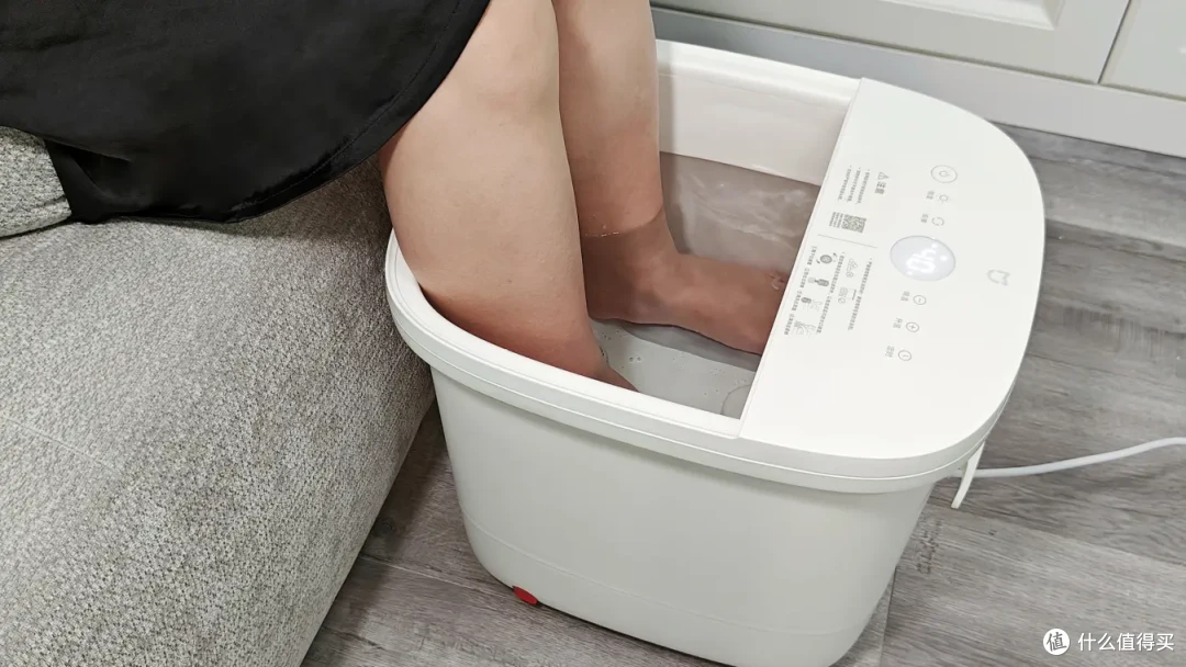 从妈妈的泡脚桶到我的泡脚桶：米家杀菌足浴器体验
！