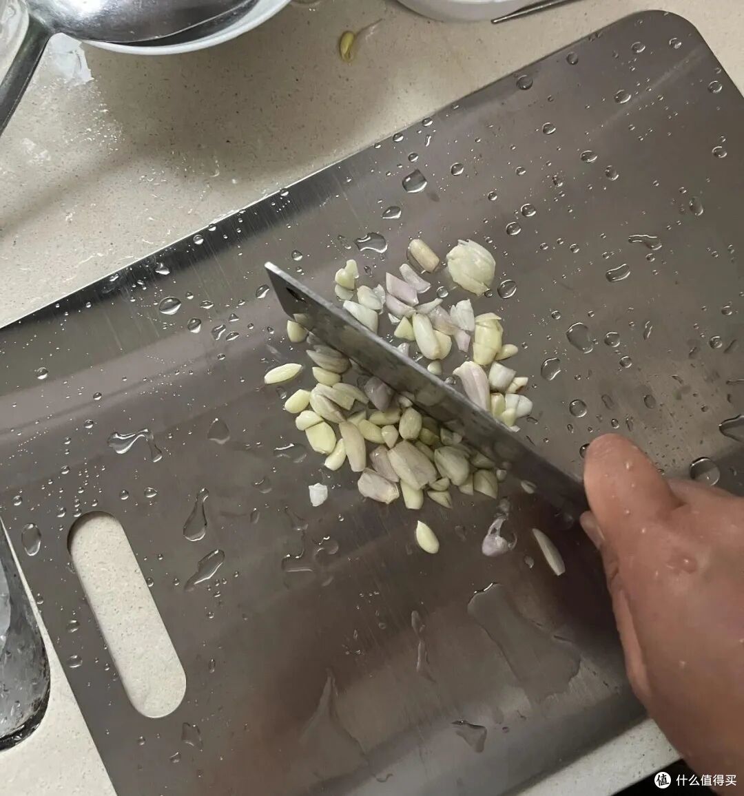 “买前好高级,买后大冤种”,这些不锈钢产物,你都买过几个?