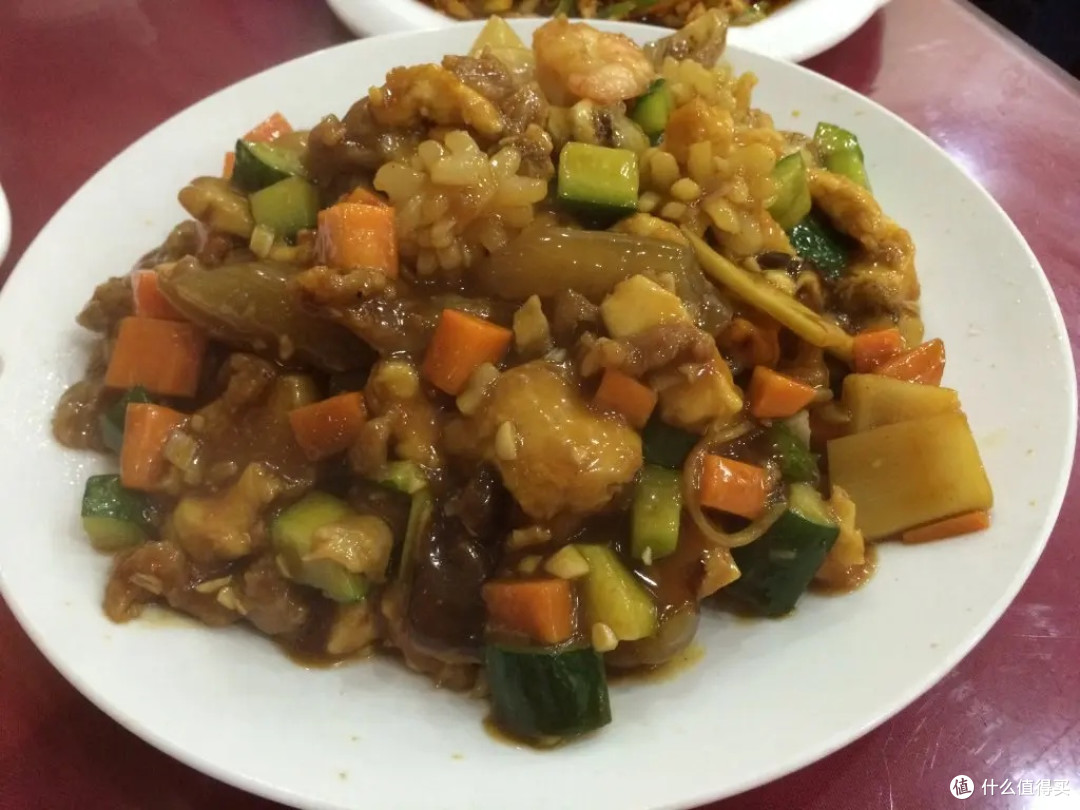 八珍豆腐：津沽一锅聚山海，豆腐承百味