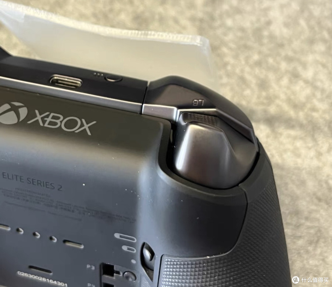 闲鱼惊现Xbox精英手柄二代，模块化背键，399块这漏值不值得捡？