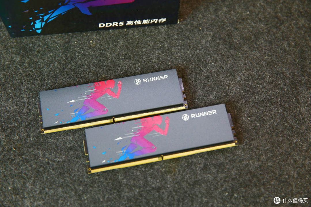 乔思伯D34机箱+TM280水冷+安耐美PK1000W电源,打造电竞小钢炮